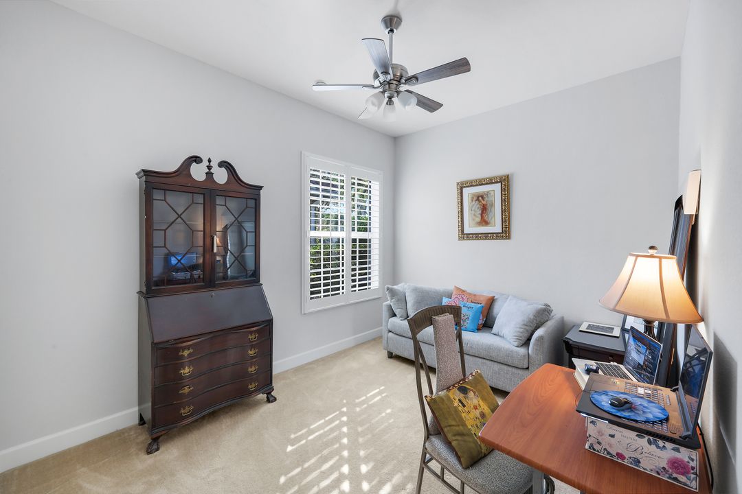 8765 Hideaway Harbor Ct, Naples, FL 34120