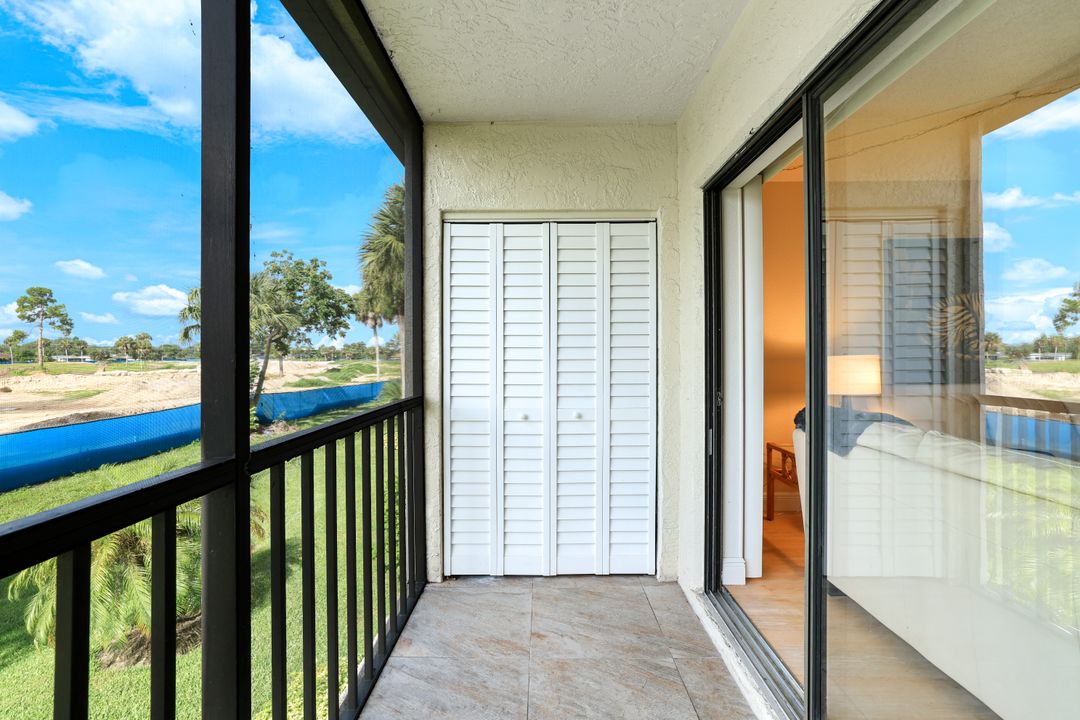 4358 27th Ct SW #205, Naples, FL 34116