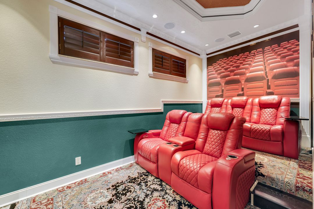 3820 Surfside Blvd, Cape Coral, FL 33914