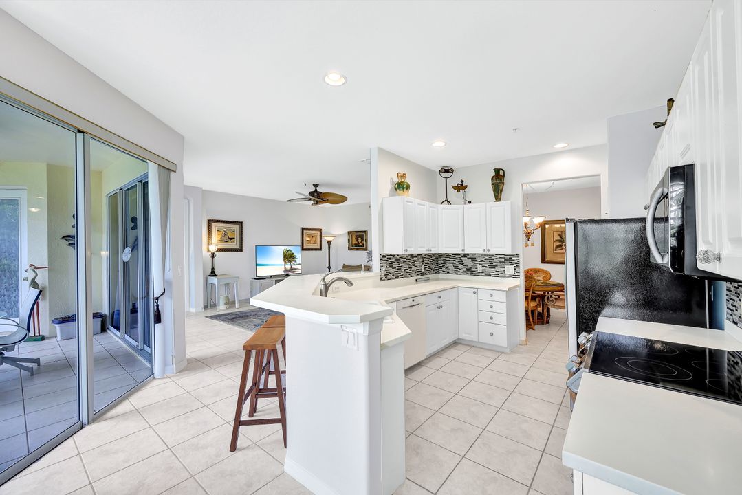 4685 Winged Foot Ct #103, Naples, FL 34112