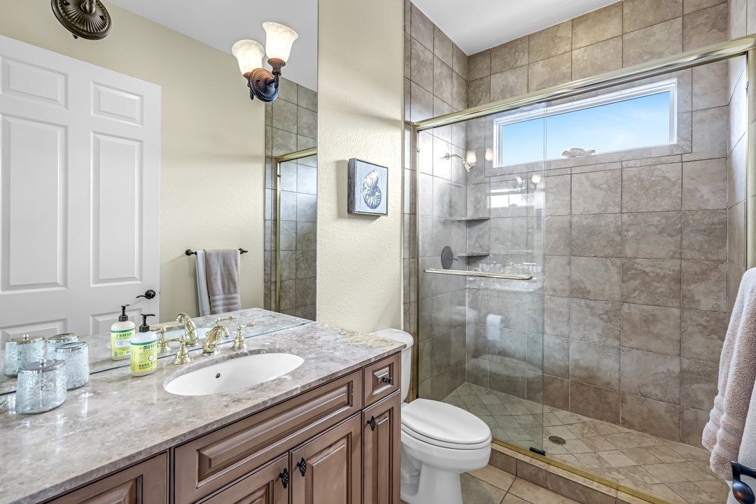 175 Topanga Dr, Bonita Springs, FL 34134