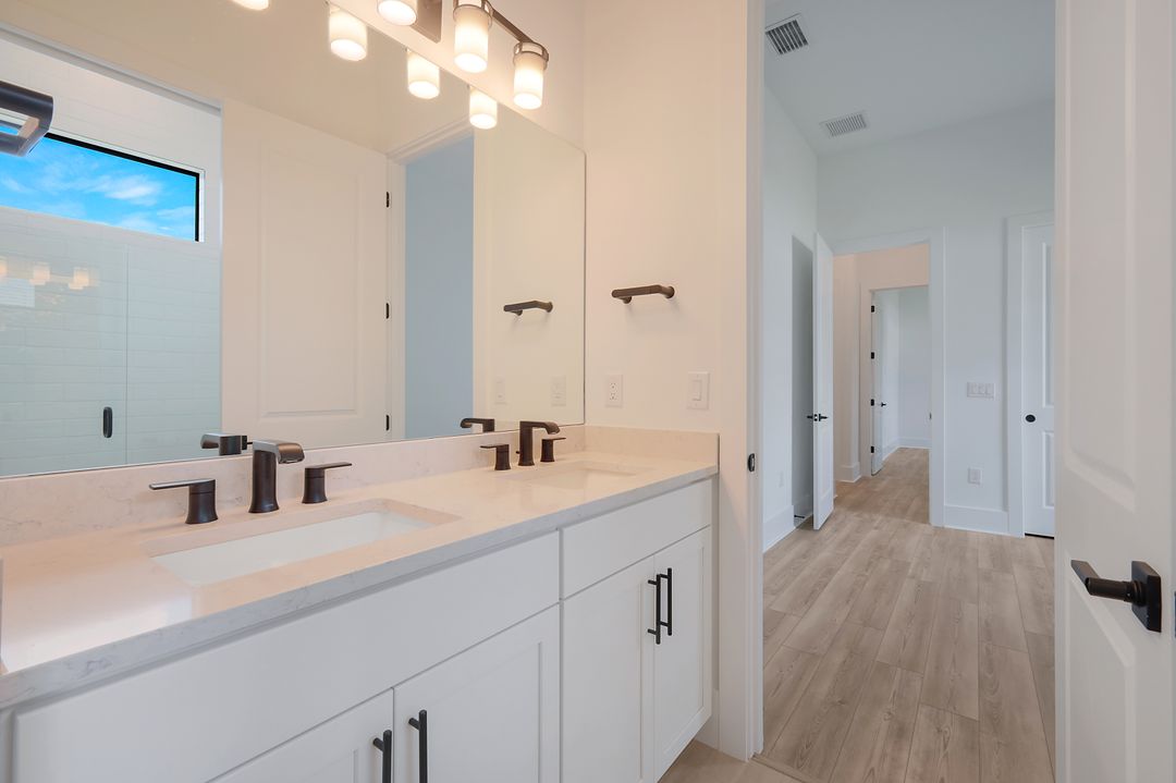 19800 Panther Island Blvd, Fort Myers, FL 33913