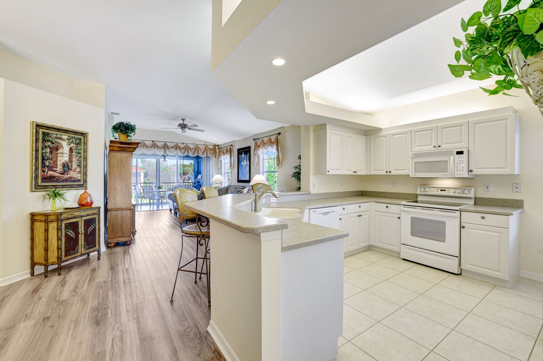 10910 Santa Margherita Rd #204, Bonita Springs, FL 34135