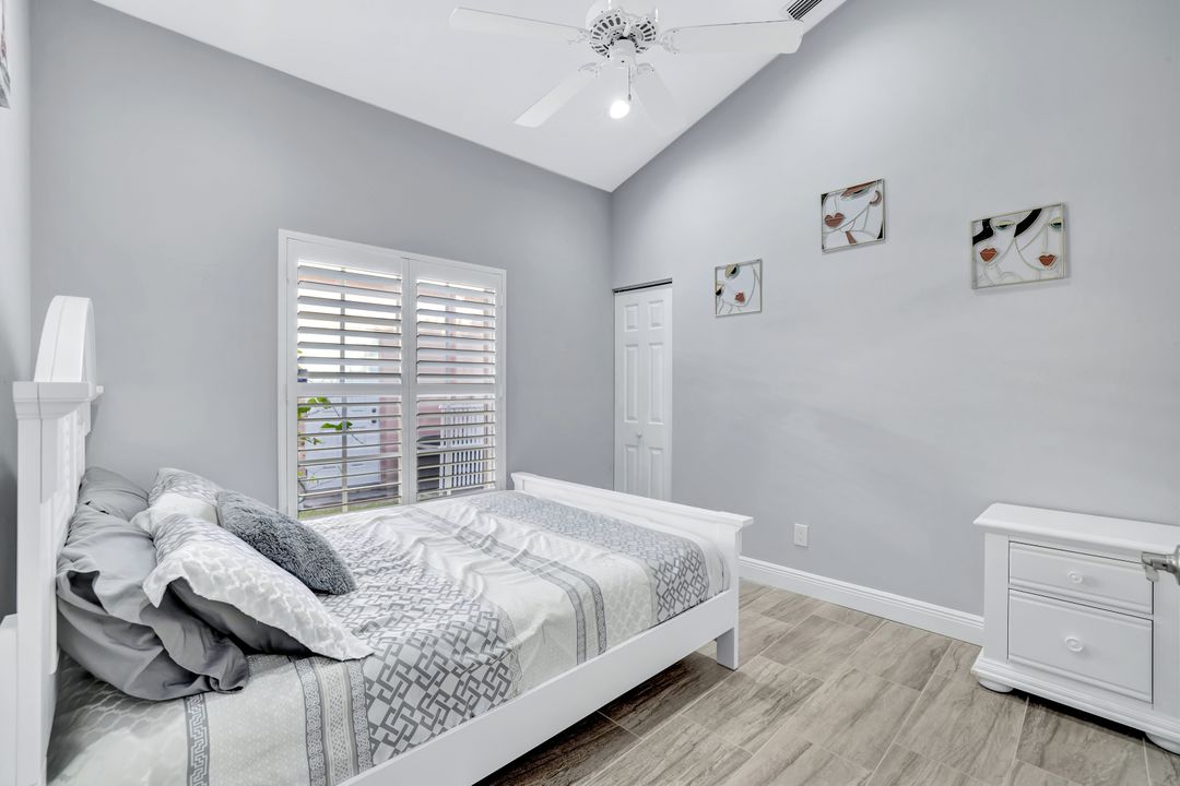 159 Lady Palm Dr, Naples, FL 34104