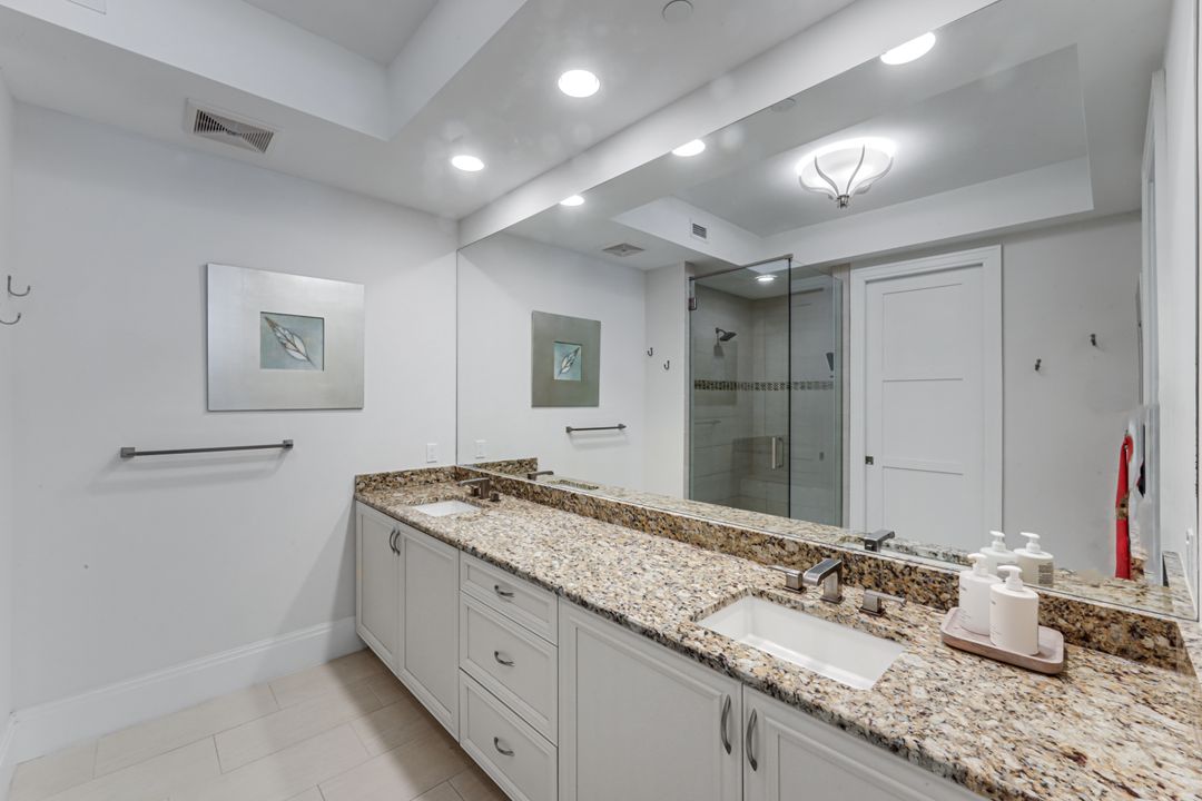 1030 3rd Ave S #216, Naples, FL 34102