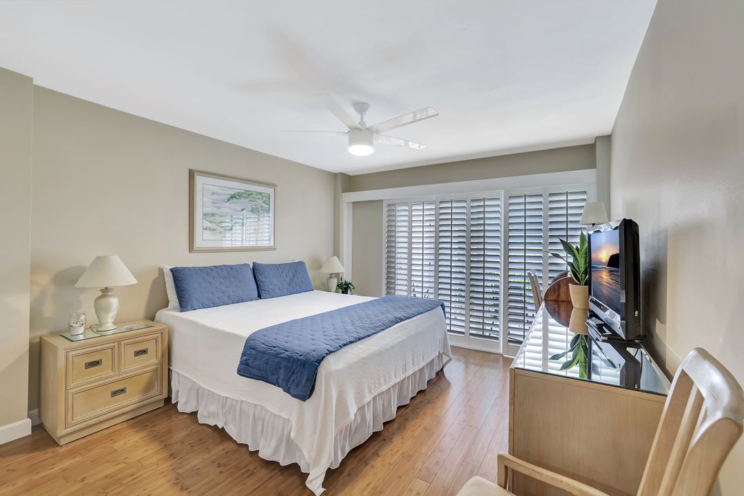 1300 Gulf Shore Blvd N #410, Naples, FL 34102