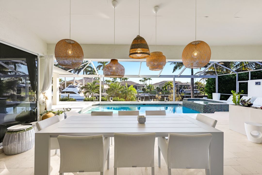 1434 SW 51st Ln, Cape Coral, FL 33914