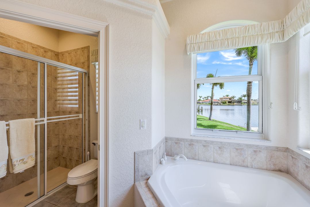 5231 SW 5th Pl, Cape Coral, FL 33914