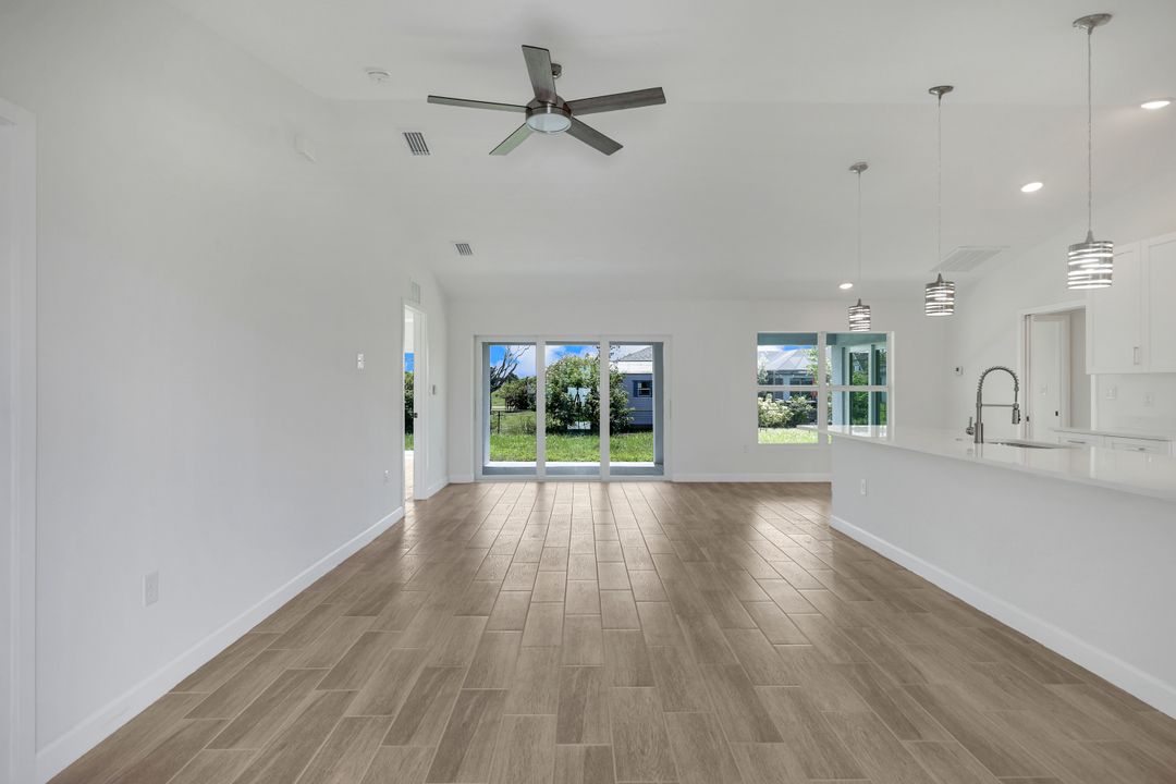 1409 NE 18th Pl, Cape Coral, FL 33909