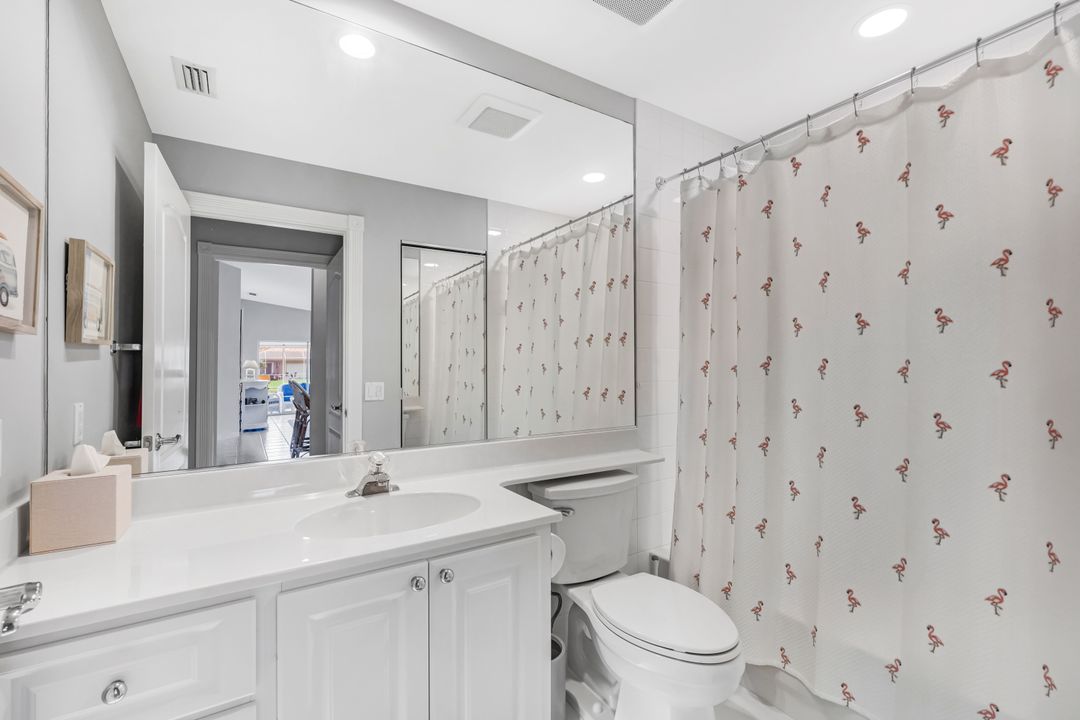 4142 Los Altos Ct, Naples, FL 34109