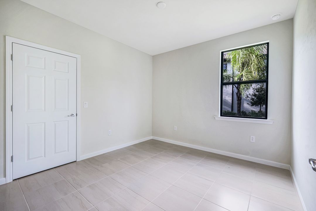 5697 Mayflower Way #1207, Ave Maria, FL 34142