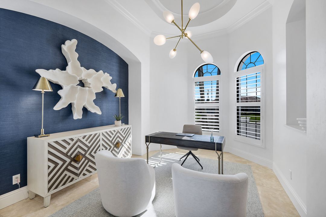 5743 SW 9th Ct, Cape Coral, FL 33914