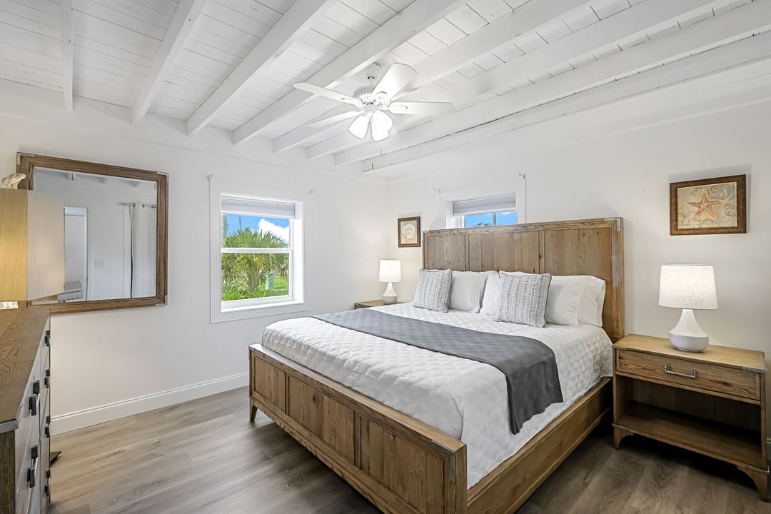 603 108th Ave N, Naples, FL 34108