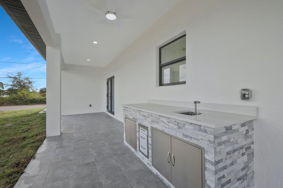 3800 24th St SW, Lehigh Acres, FL 33976