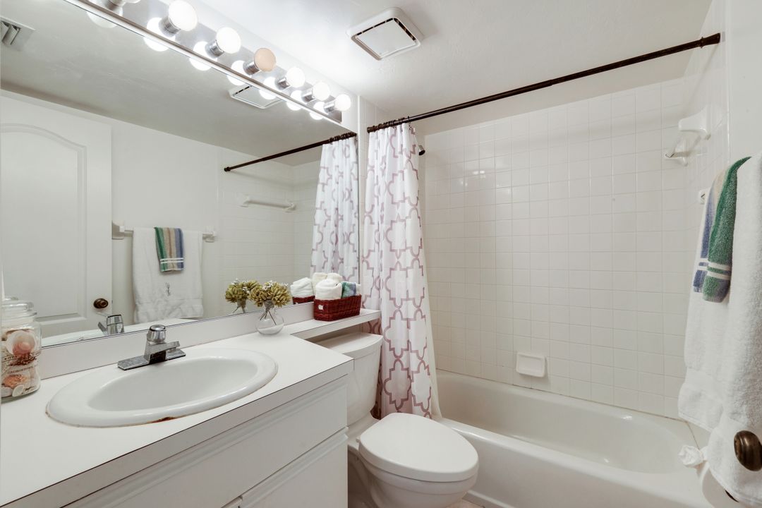 270 N Collier Blvd #404, Marco Island, FL 34145