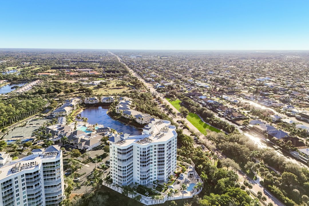 300 Dunes Blvd #201, Naples, FL 34110