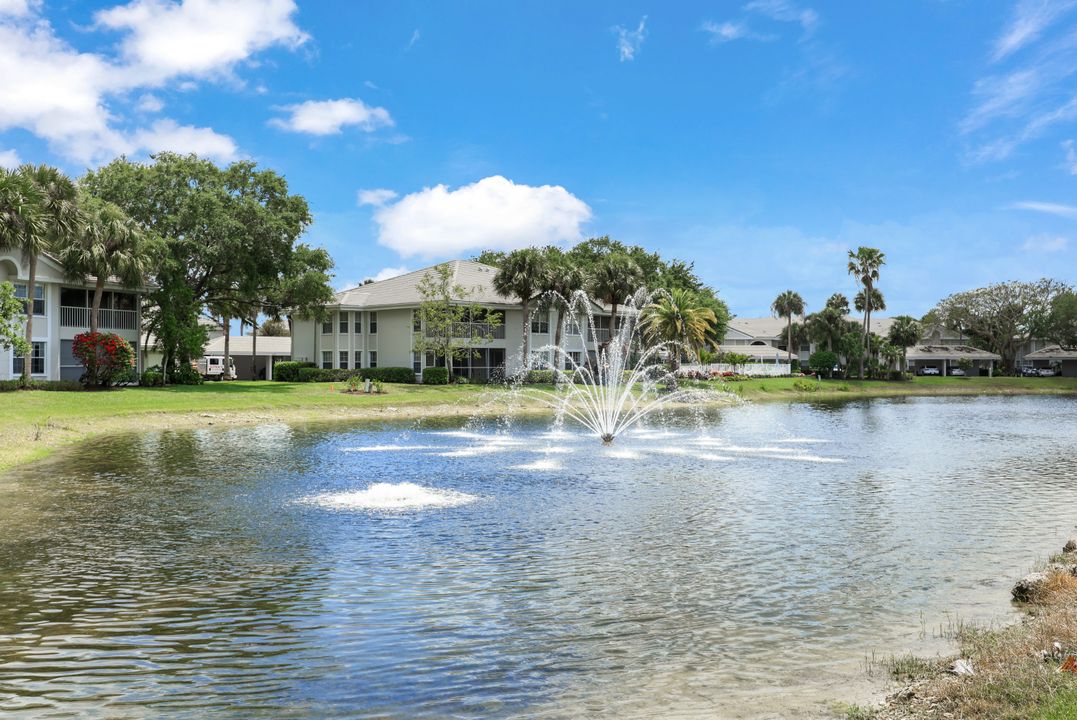 6240 Reserve Cir #802, Naples, FL 34119