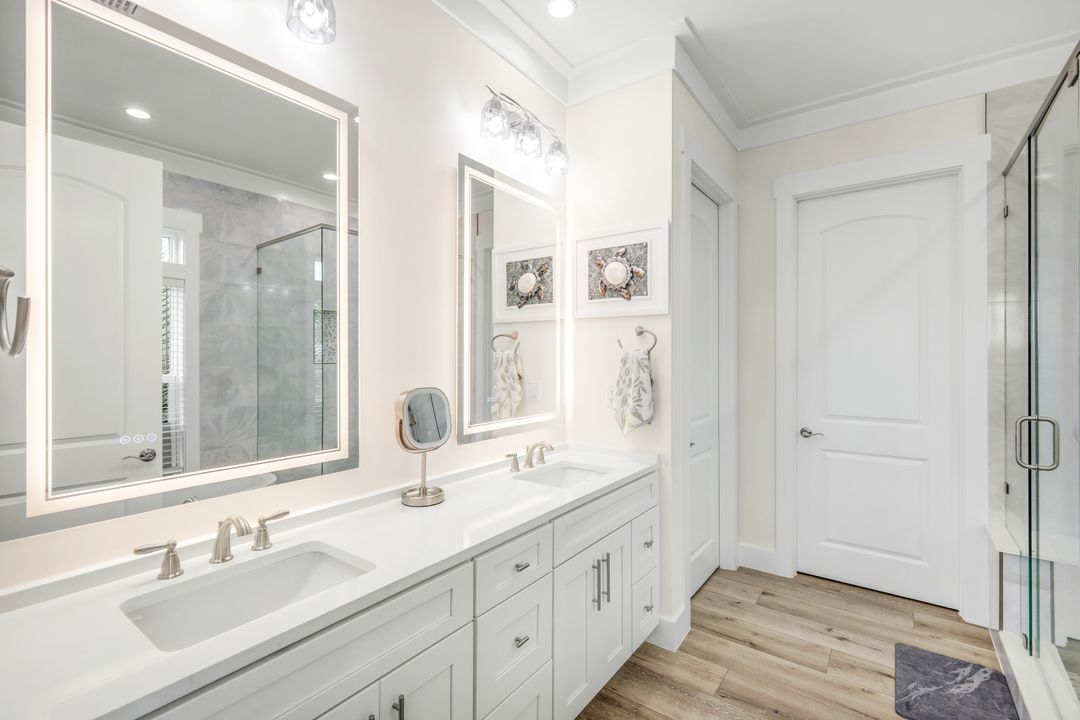 1376 Jamaica Dr, Sanibel, FL 33957