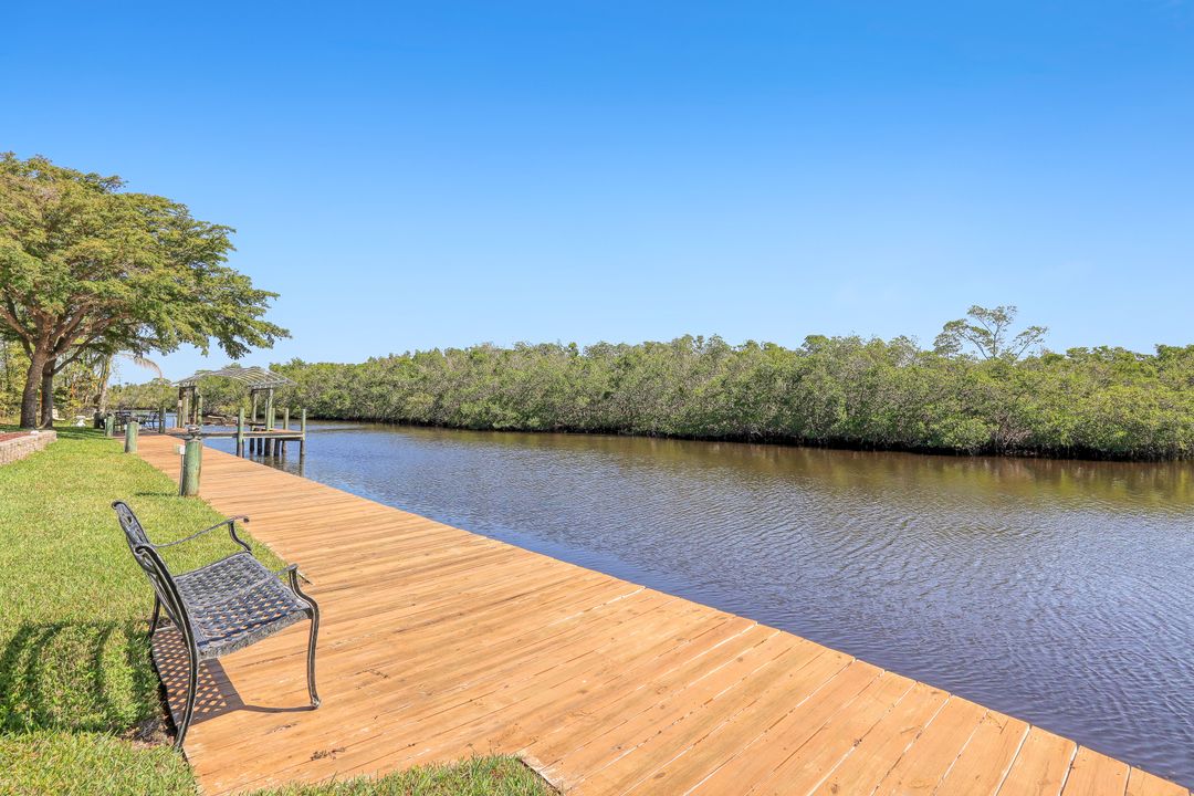 422 Seaworthy Rd, North Fort Myers, FL 33903