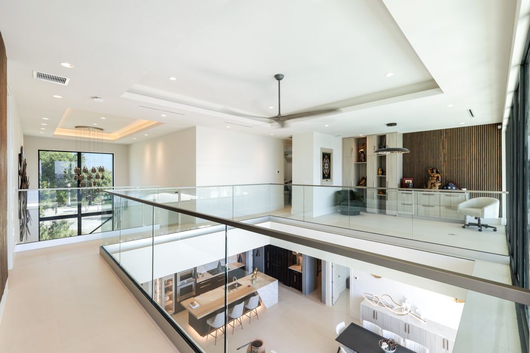 5384 Colonade Ct, Cape Coral, FL 33904