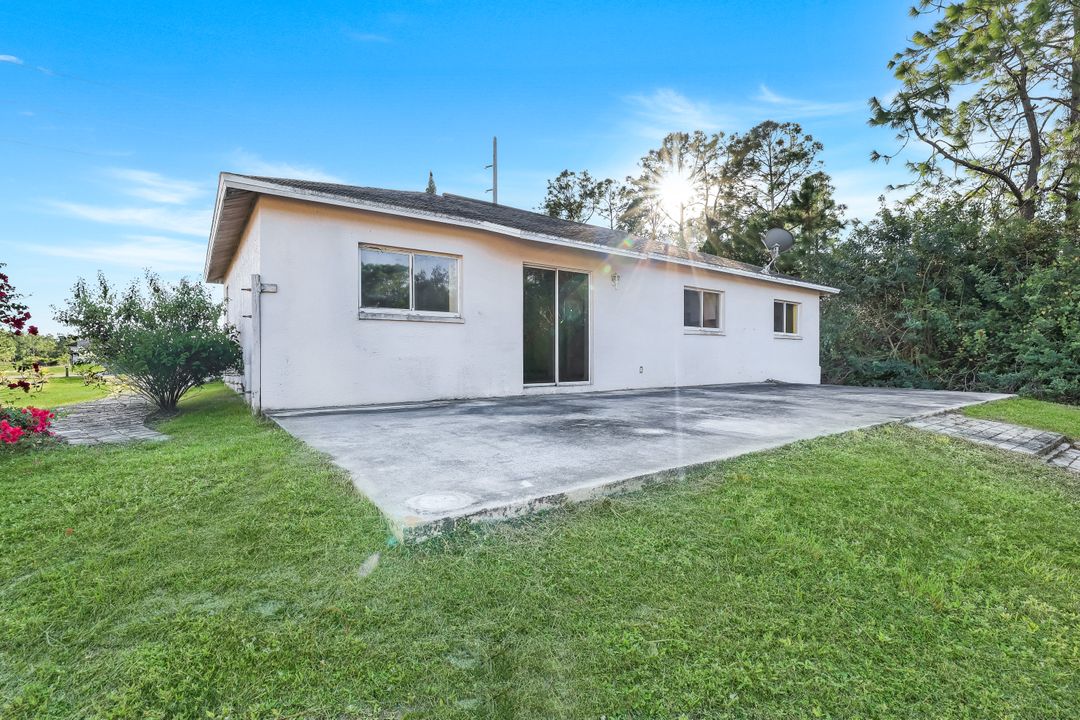 2655 47th Ave NE, Naples, FL 34120