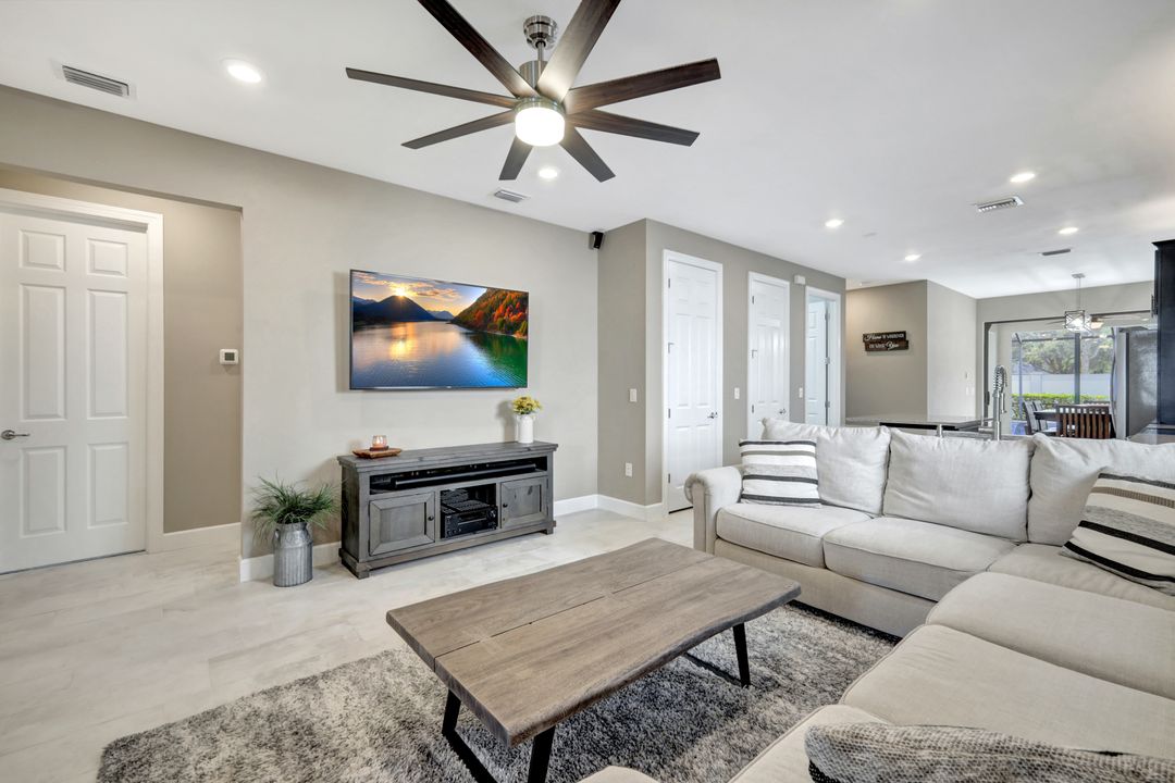 9011 Bramley Terrace, Fort Myers, FL 33967