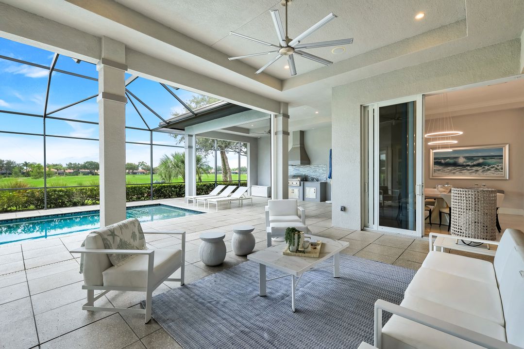 11907 Hedgestone Ct, Naples, FL 34120