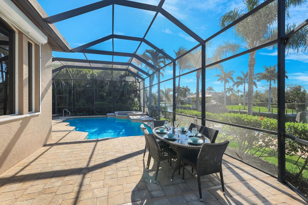 2022 El Dorado Pkwy W, Cape Coral, FL 33914