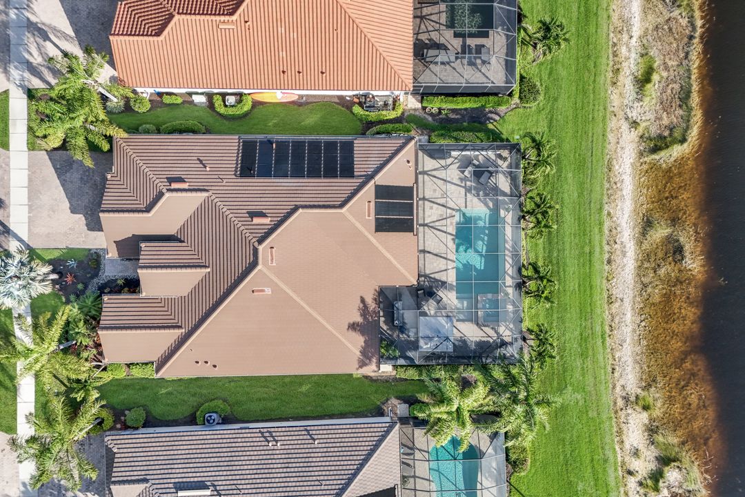 9356 Slate Ct, Naples, FL 34120