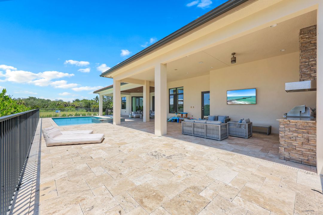 15631 Old Wedgewood Ct, Fort Myers, FL 33908