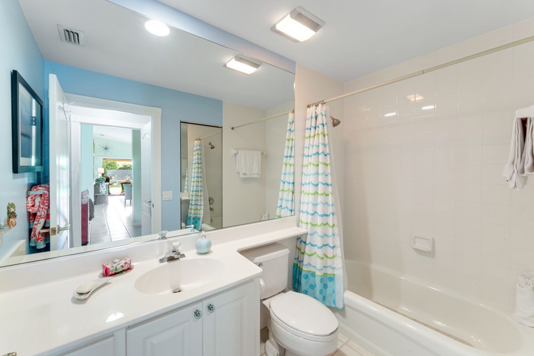 5606 Eleuthera Way, Naples, FL 34119