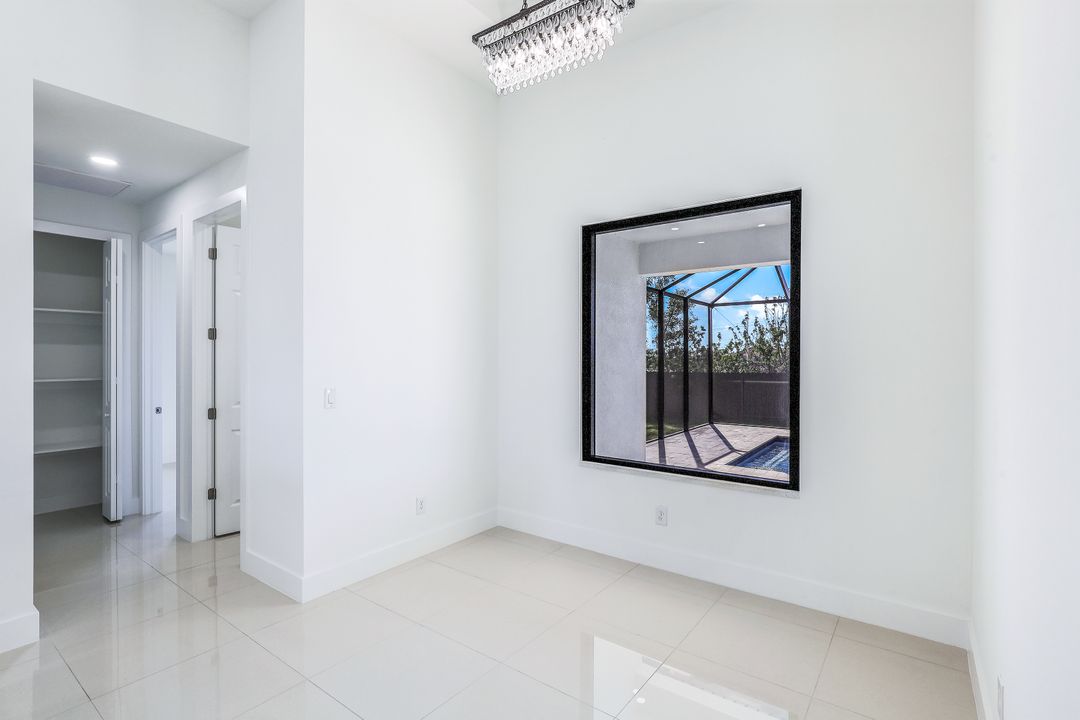 420 SW 31st Pl, Cape Coral, FL 33991