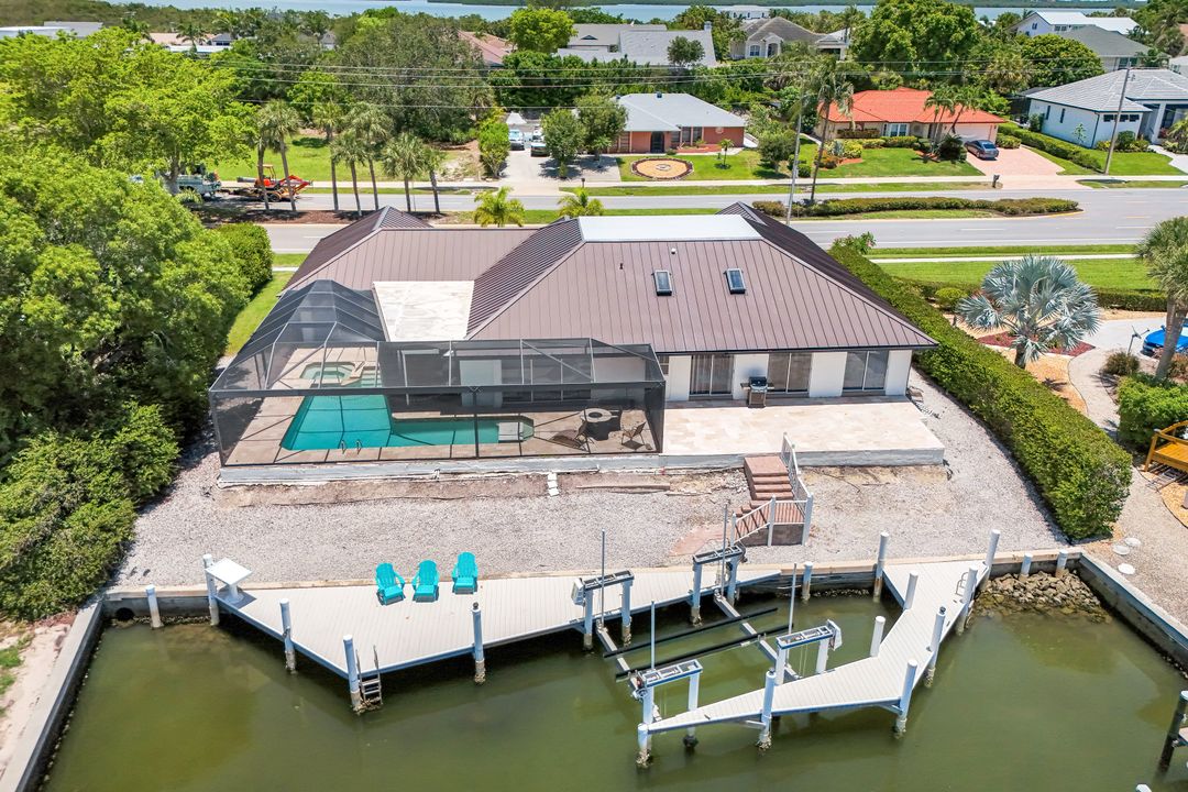 400 S Barfield Dr, Marco Island, FL 34145