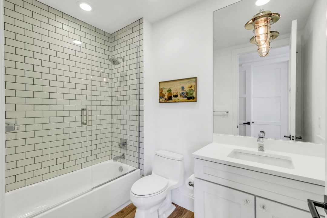 1035 3rd Ave S #310, Naples, FL 34102