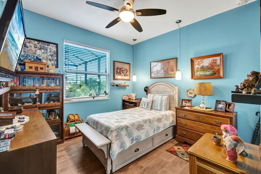 514 SW 19th St, Cape Coral, FL 33991