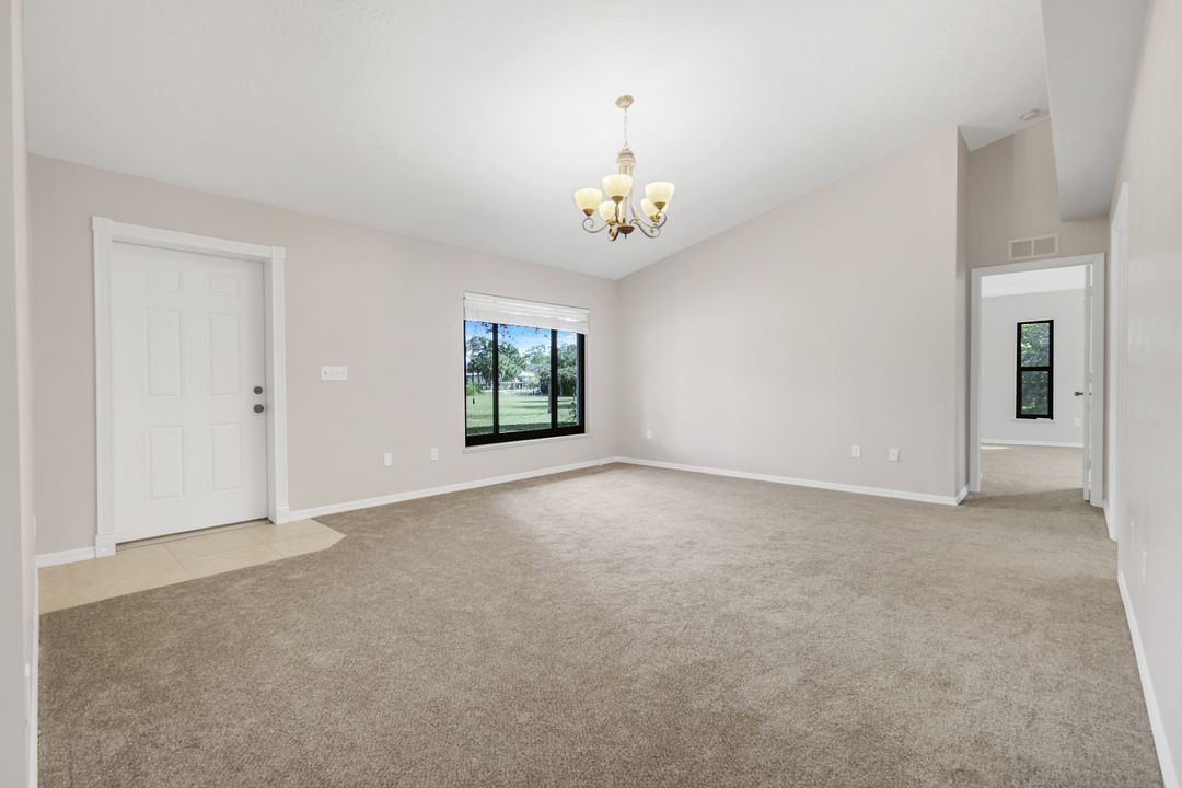 711 21st St SW, Naples, FL 34117