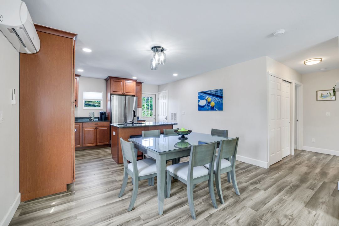 3561 Thomasson Dr, Naples, FL 34112