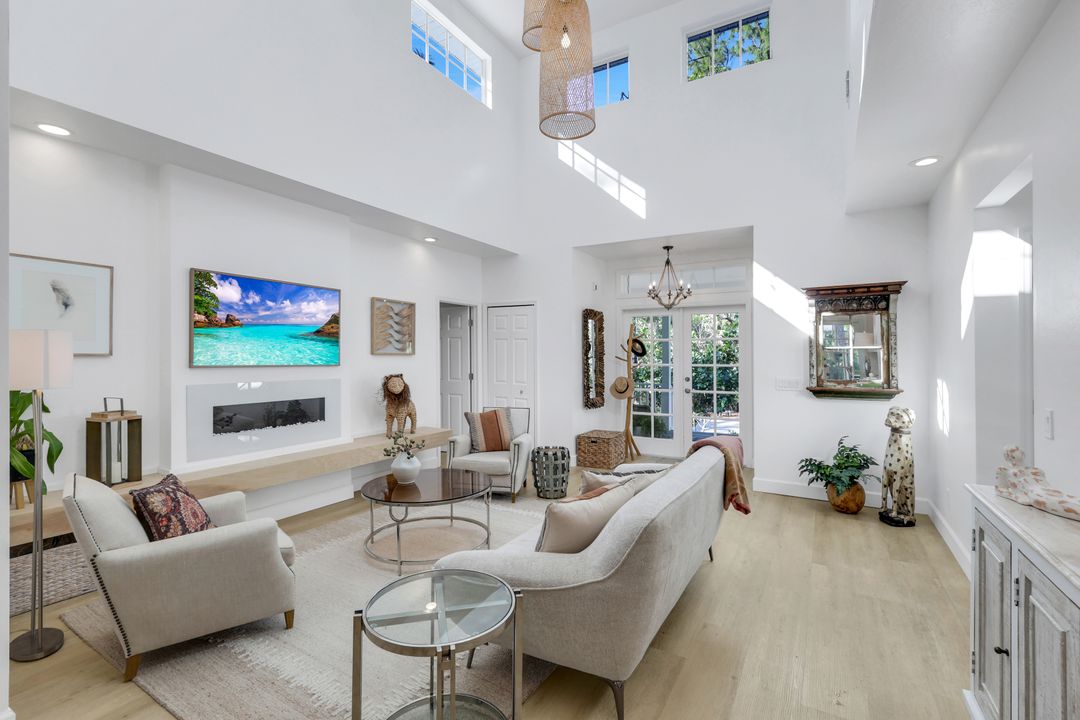 24099 Rodas Dr, Bonita Springs, FL 34135