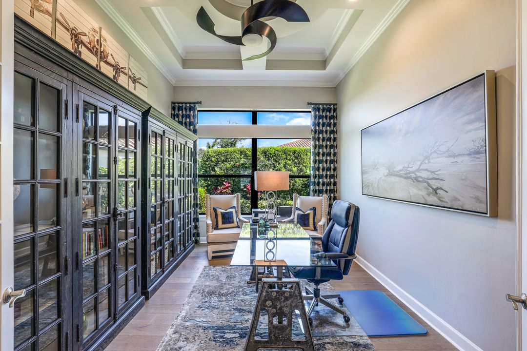 9287 Rialto Ln, Naples, FL 34119