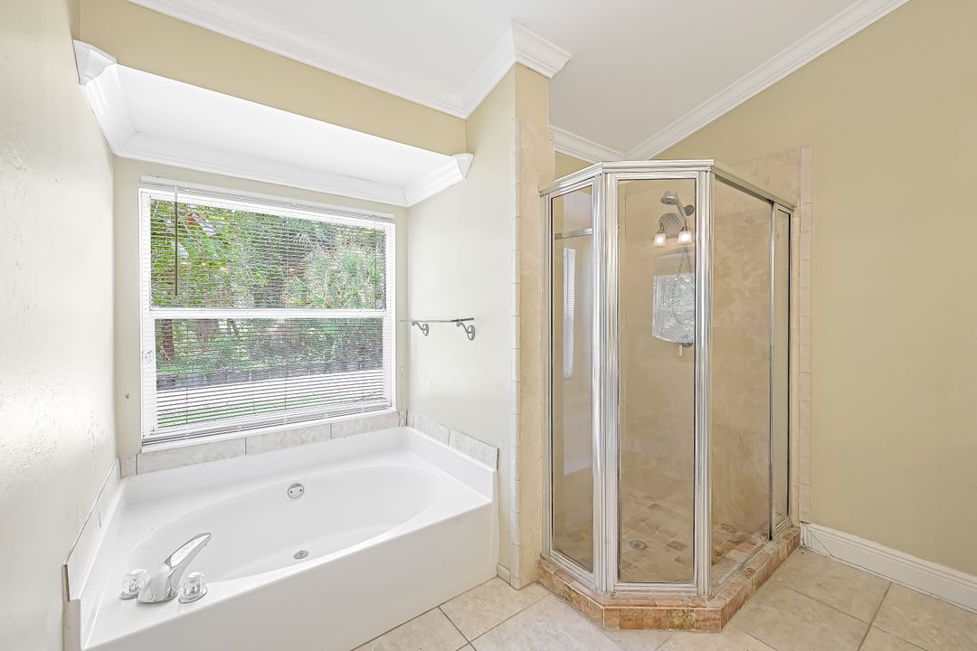 111 2nd St SE, Naples, FL 34117