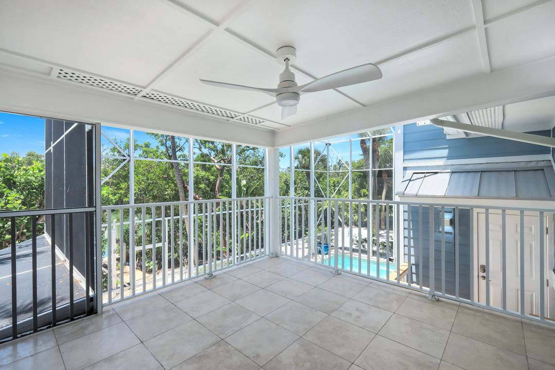 513 Lighthouse Way, Sanibel, FL 33957
