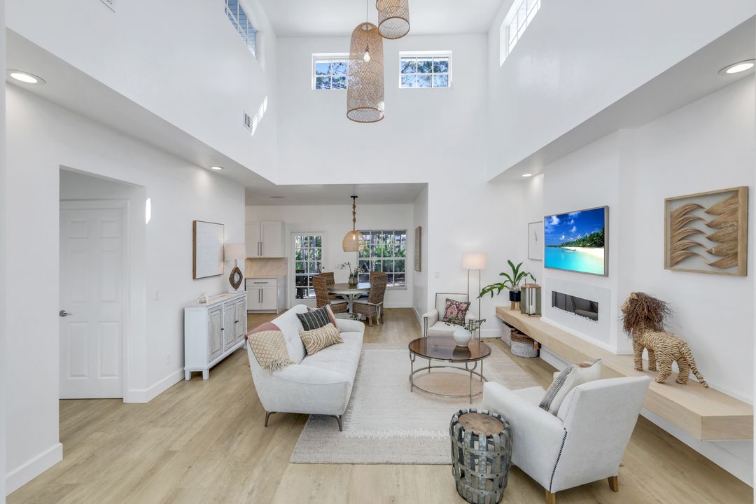 24099 Rodas Dr, Bonita Springs, FL 34135