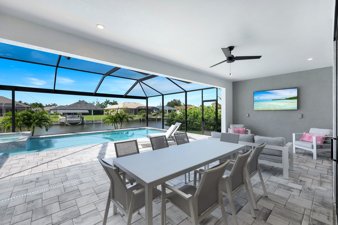 2118 SW 39th Terrace, Cape Coral, FL 33914
