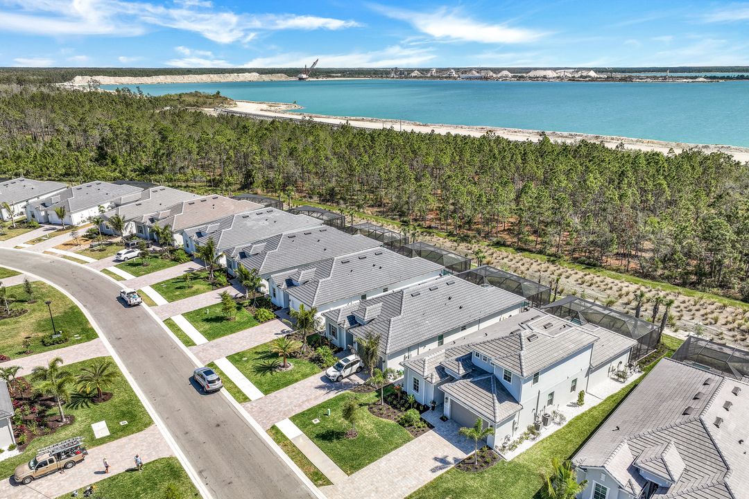 14187 Blue Bay Cir, Fort Myers, FL 33913