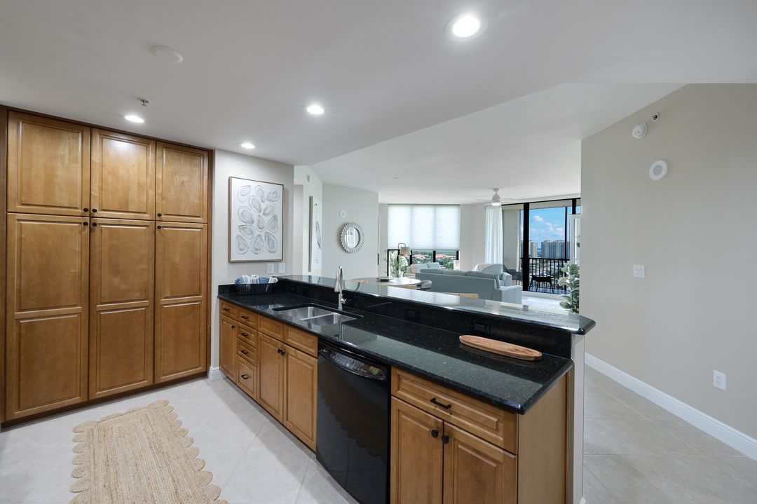 5793 Cape Harbour Dr #1212, Cape Coral, FL 33914