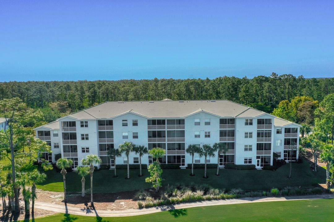 4000 Loblolly Bay Dr #302, Naples, FL 34114