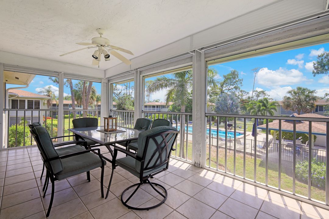 232 Memory Ln #4, Naples, FL 34112
