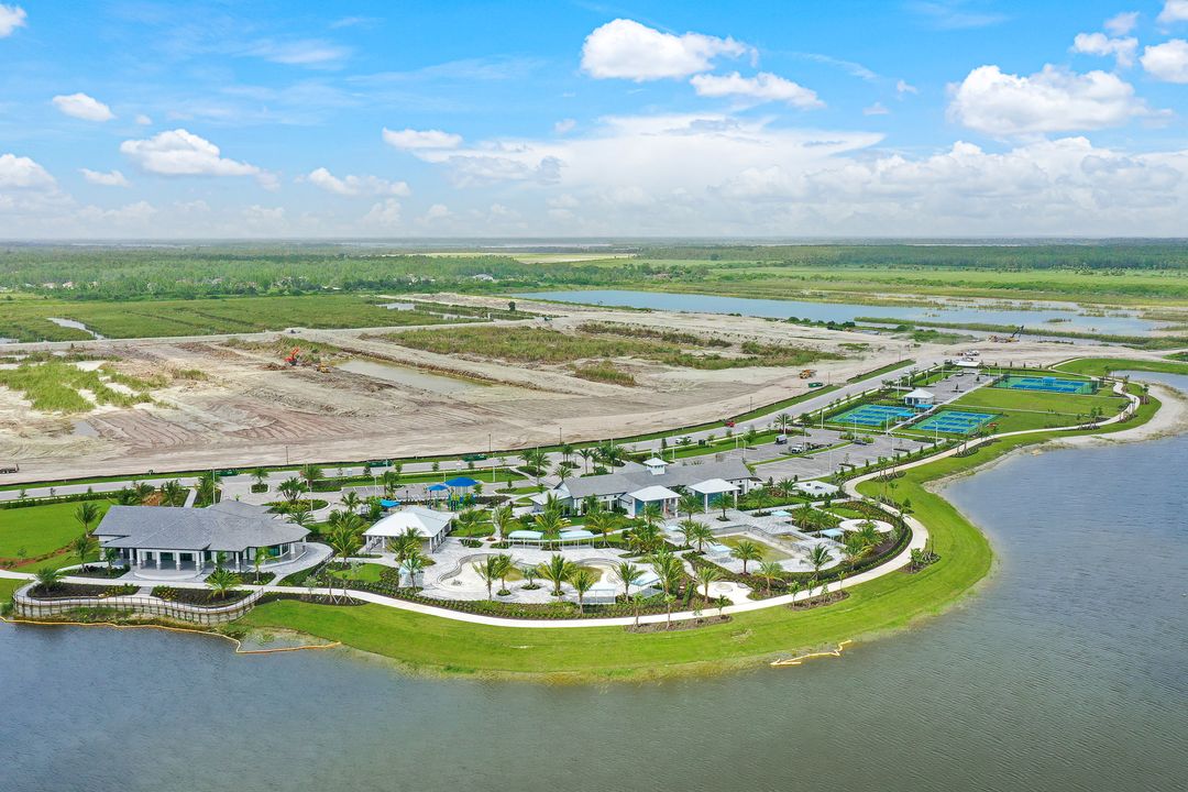 3995 Pegasus Wy, Naples, FL 34120