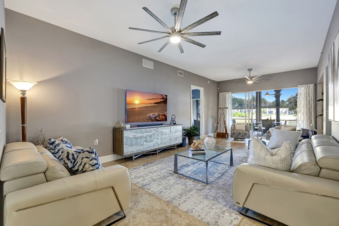 9070 Campanile Cir #102, Naples, FL 34114