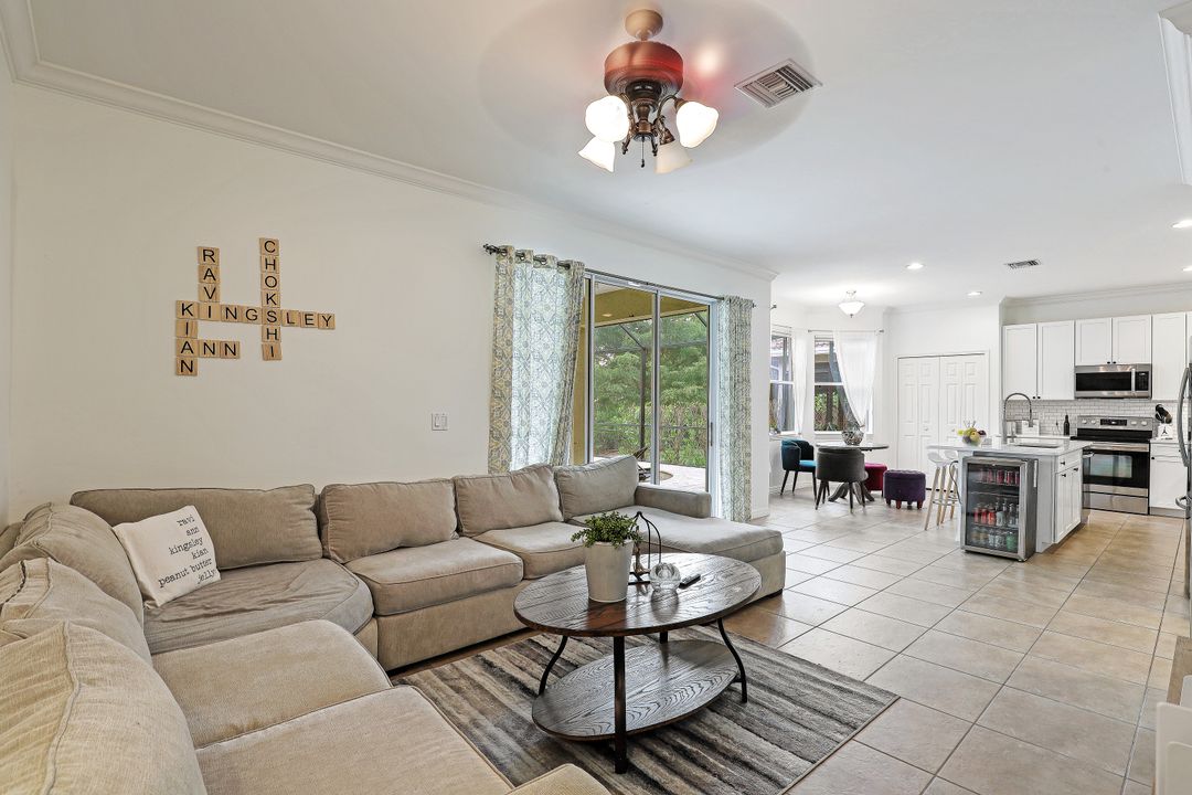 8598 Sumner Ave, Fort Myers, FL 33908